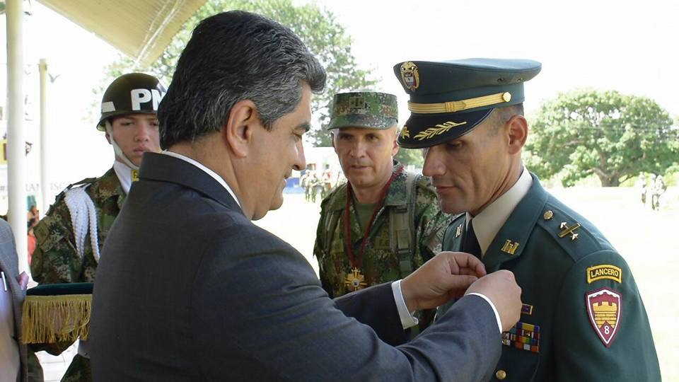Durante ceremonia de transmisión de mando gobernador de Quindío exaltó el valor y la entrega de los integrantes del batallón Cisneros 