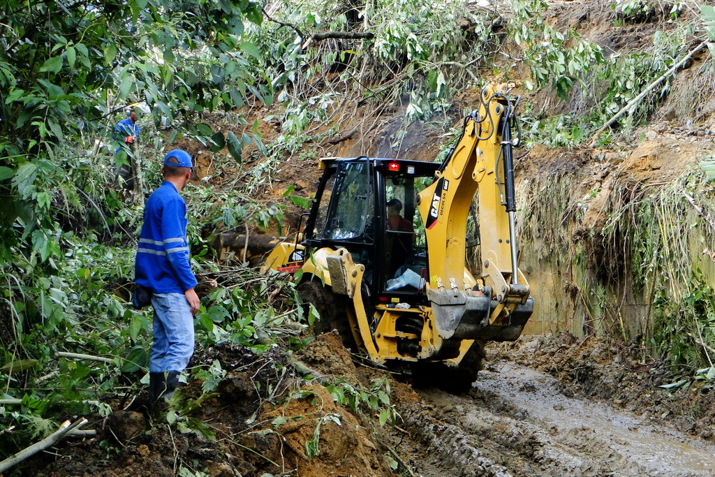 Gobernación del Quindío atendió emergencias por deslizamiento en Salento y Calarcá