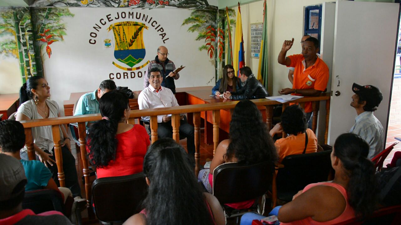 En CórdobaSíparati el Gobernador del Quindío visita las comunidades afrocolombianas para conocer sus necesidades y darles pronta solución