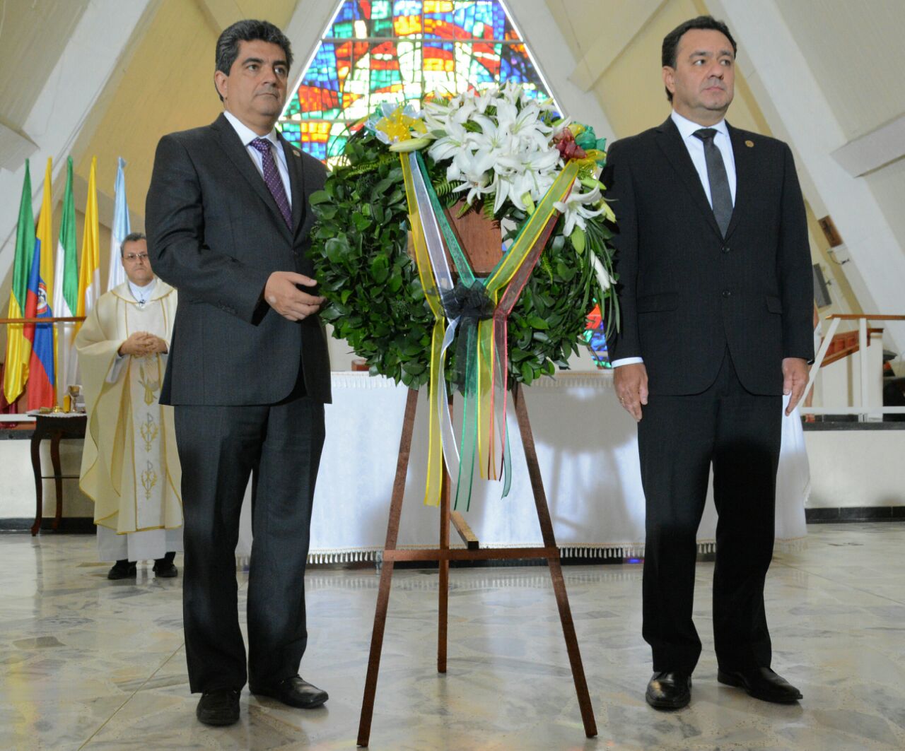 En la catedral La Inmaculada Concepción autoridades del departamento conmemoraron el aniversario 18 del terremoto de 1999