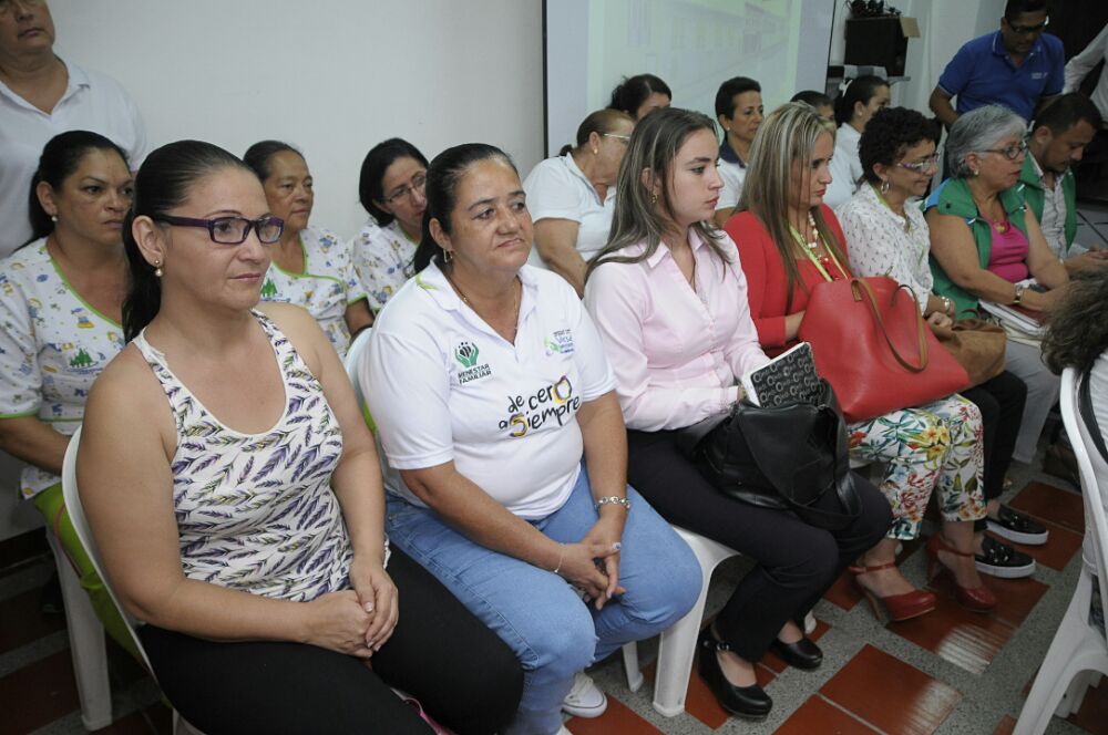 Tras reunión con madres comunitarias de Quimbaya Gobernación Alcaldía y Bienestar Familiar brindarán garantías para el fortalecimiento de este sector