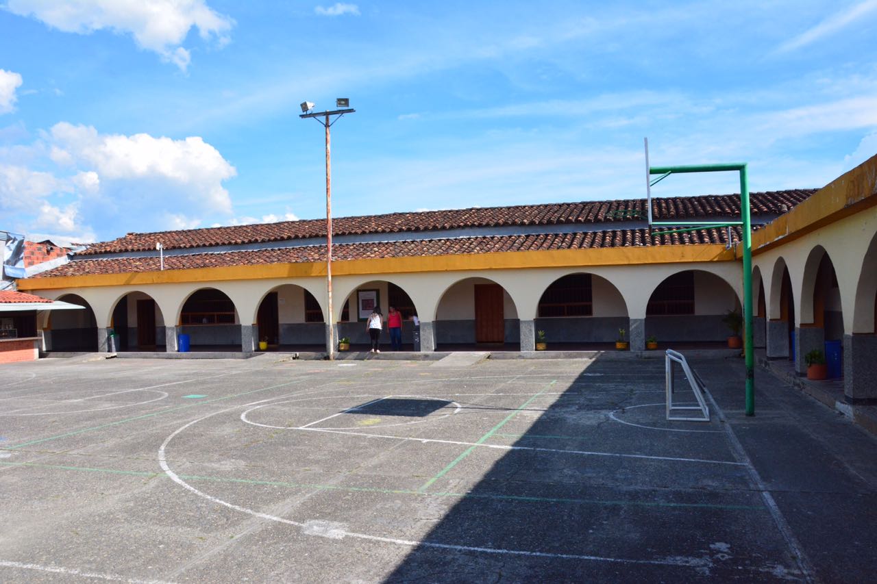 Colegio con 110 anos de historia es reparado gracias a la intervencion del gobierno departamental