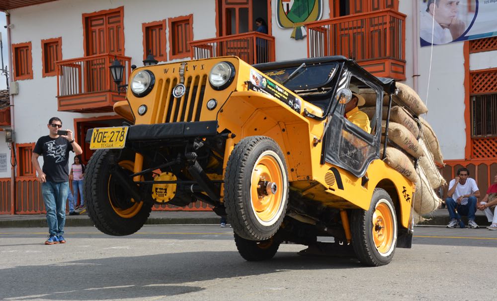 Propios y visitantes podrán conocer en Jeep Willys la cultura religiosa y patrimonio de la capital quindiana