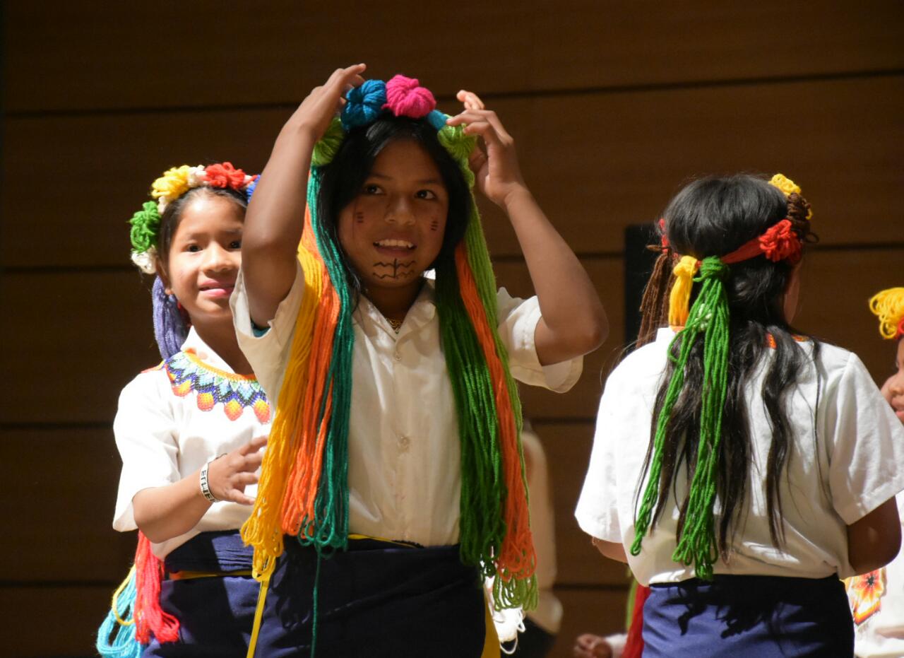 Ninos quindianos fortalecen sus capacidades a traves de la musica danza bilinguismo emprendimiento e innovacion